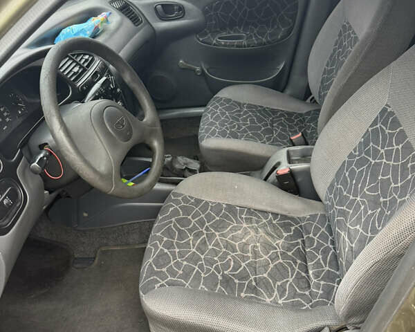 Сірий Деу Сенс, об'ємом двигуна 1.3 л та пробігом 127 тис. км за 2000 $, фото 10 на Automoto.ua