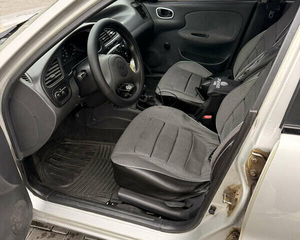 Сірий Деу Сенс, об'ємом двигуна 1.3 л та пробігом 62 тис. км за 3200 $, фото 12 на Automoto.ua