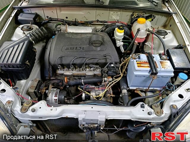 Серый Дэу Сенс, объемом двигателя 1.3 л и пробегом 236 тыс. км за 1650 $, фото 3 на Automoto.ua