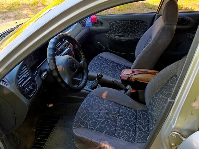 Серый Дэу Сенс, объемом двигателя 1.3 л и пробегом 236 тыс. км за 1650 $, фото 6 на Automoto.ua