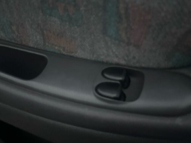 Серый Дэу Сенс, объемом двигателя 1.5 л и пробегом 190 тыс. км за 1500 $, фото 6 на Automoto.ua