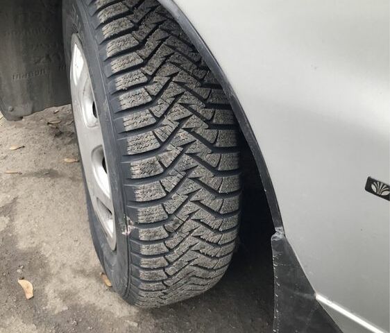 Сірий Деу Сенс, об'ємом двигуна 1.5 л та пробігом 90 тис. км за 3950 $, фото 5 на Automoto.ua