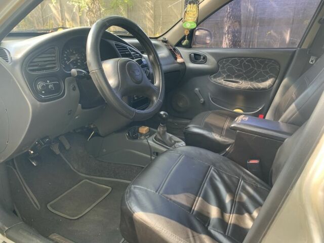 Серый Дэу Сенс, объемом двигателя 1.3 л и пробегом 155 тыс. км за 1700 $, фото 1 на Automoto.ua