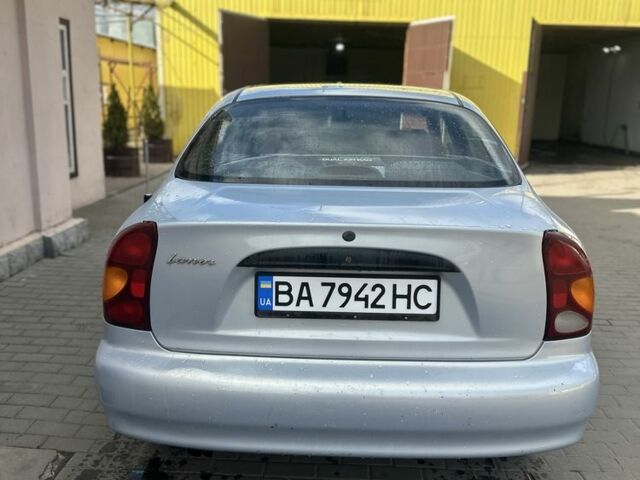 Сірий Деу Сенс, об'ємом двигуна 1.6 л та пробігом 250 тис. км за 3050 $, фото 4 на Automoto.ua