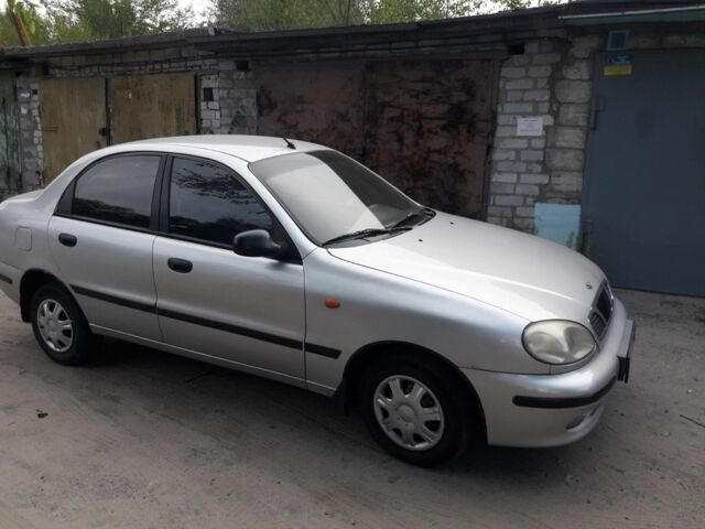 Серый Дэу Сенс, объемом двигателя 1.3 л и пробегом 180 тыс. км за 1923 $, фото 1 на Automoto.ua