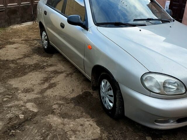 Сірий Деу Сенс, об'ємом двигуна 1.3 л та пробігом 160 тис. км за 2000 $, фото 2 на Automoto.ua