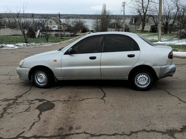 Сірий Деу Сенс, об'ємом двигуна 1.3 л та пробігом 123 тис. км за 1350 $, фото 5 на Automoto.ua