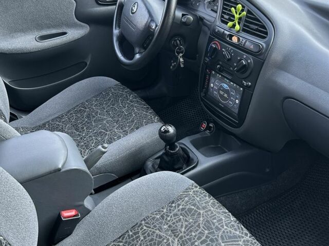 Серый Дэу Сенс, объемом двигателя 1.5 л и пробегом 123 тыс. км за 4100 $, фото 5 на Automoto.ua