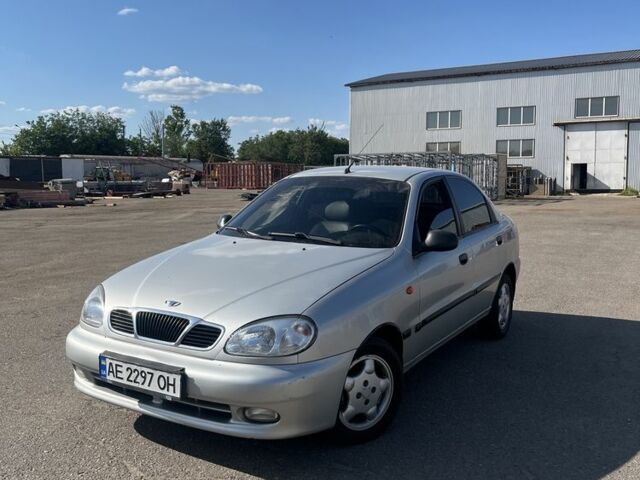 Сірий Деу Сенс, об'ємом двигуна 1.5 л та пробігом 145 тис. км за 2500 $, фото 1 на Automoto.ua