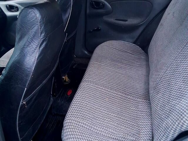 Сірий Деу Сенс, об'ємом двигуна 1.3 л та пробігом 237 тис. км за 1150 $, фото 9 на Automoto.ua