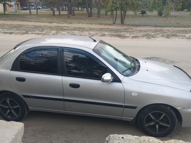 Деу Сенс 2005 у Дніпро (Дніпропетровську) на Automoto.ua Сірий Деу Сенс, об'ємом двигуна 1.5 л та пробігом 301 тис. км за 2550 $, фото 2 на Automoto.ua