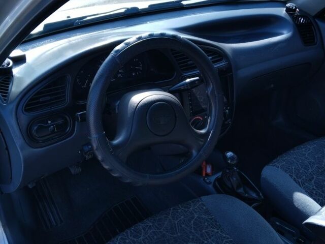 Серый Дэу Сенс, объемом двигателя 1.3 л и пробегом 250 тыс. км за 2000 $, фото 5 на Automoto.ua