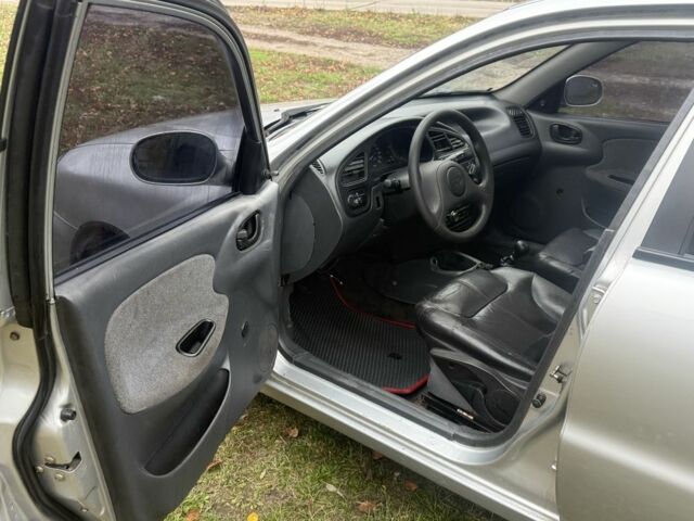 Сірий Деу Сенс, об'ємом двигуна 1.5 л та пробігом 180 тис. км за 1750 $, фото 4 на Automoto.ua