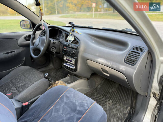 Сірий Деу Сенс, об'ємом двигуна 1.3 л та пробігом 150 тис. км за 1650 $, фото 16 на Automoto.ua