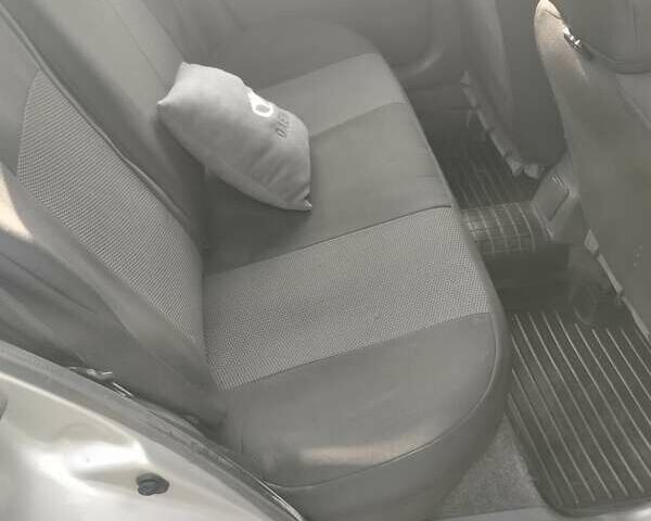 Серый Дэу Сенс, объемом двигателя 1.3 л и пробегом 195 тыс. км за 1900 $, фото 3 на Automoto.ua