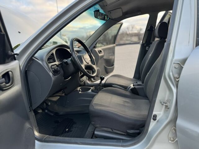 Серый Дэу Сенс, объемом двигателя 1.5 л и пробегом 176 тыс. км за 2400 $, фото 12 на Automoto.ua