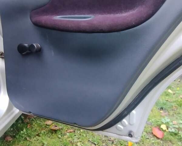 Серый Дэу Сенс, объемом двигателя 1.3 л и пробегом 185 тыс. км за 1400 $, фото 3 на Automoto.ua