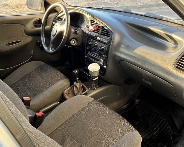 Сірий Деу Сенс, об'ємом двигуна 1.3 л та пробігом 147 тис. км за 1850 $, фото 4 на Automoto.ua