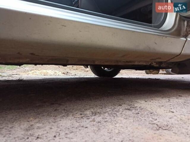 Серый Дэу Сенс, объемом двигателя 1.3 л и пробегом 219 тыс. км за 1650 $, фото 16 на Automoto.ua