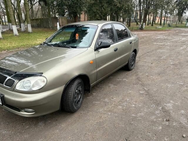 Серый Дэу Сенс, объемом двигателя 0 л и пробегом 1000 тыс. км за 2150 $, фото 3 на Automoto.ua