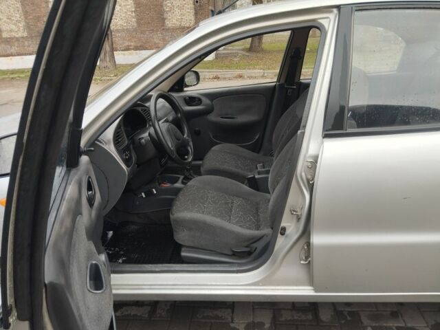 Серый Дэу Сенс, объемом двигателя 1.3 л и пробегом 268 тыс. км за 1400 $, фото 5 на Automoto.ua