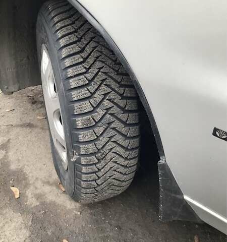 Сірий Деу Сенс, об'ємом двигуна 1.5 л та пробігом 90 тис. км за 3950 $, фото 4 на Automoto.ua