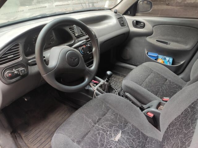 Сірий Деу Сенс, об'ємом двигуна 1.5 л та пробігом 371 тис. км за 1500 $, фото 4 на Automoto.ua