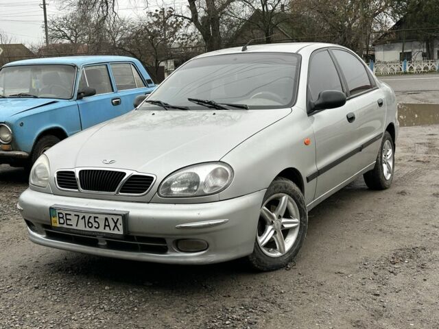 Серый Дэу Сенс, объемом двигателя 1.5 л и пробегом 260 тыс. км за 1550 $, фото 1 на Automoto.ua