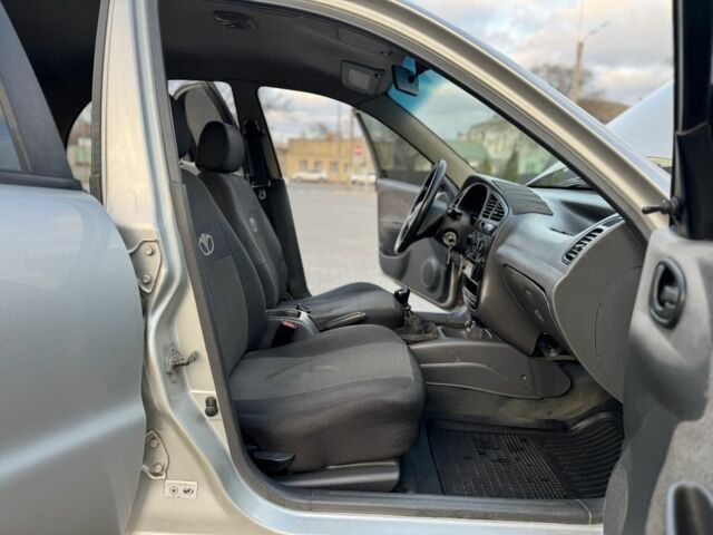 Серый Дэу Сенс, объемом двигателя 1.5 л и пробегом 176 тыс. км за 2400 $, фото 17 на Automoto.ua