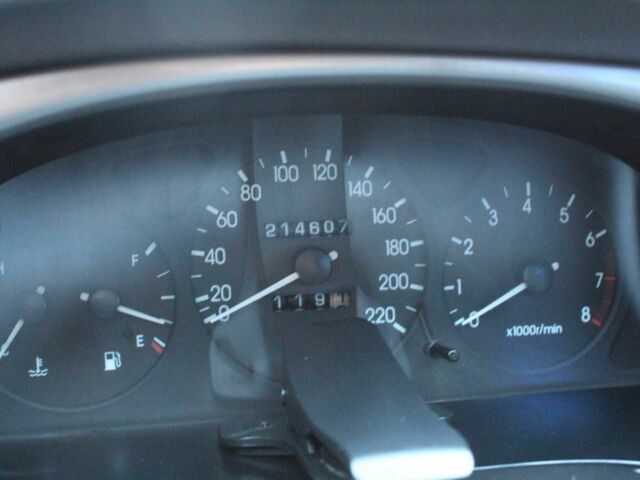 Деу Сенс 2005 у Житомирі на Automoto.ua Сірий Деу Сенс, об'ємом двигуна 1.6 л та пробігом 215 тис. км за 1750 $, фото 15 на Automoto.ua