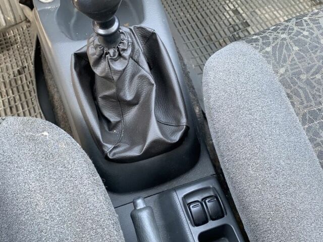 Сірий Деу Сенс, об'ємом двигуна 1.6 л та пробігом 200 тис. км за 1000 $, фото 9 на Automoto.ua