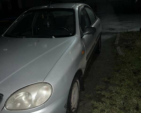 Серый Дэу Сенс, объемом двигателя 1.3 л и пробегом 200 тыс. км за 1300 $, фото 4 на Automoto.ua