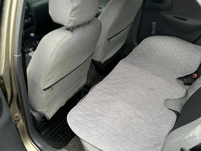 Серый Дэу Сенс, объемом двигателя 0 л и пробегом 1000 тыс. км за 2150 $, фото 6 на Automoto.ua