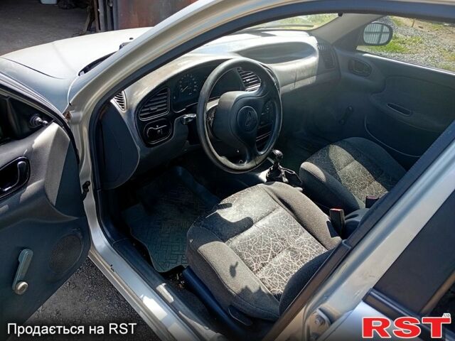 Серый Дэу Сенс, объемом двигателя 1.3 л и пробегом 180 тыс. км за 1550 $, фото 3 на Automoto.ua