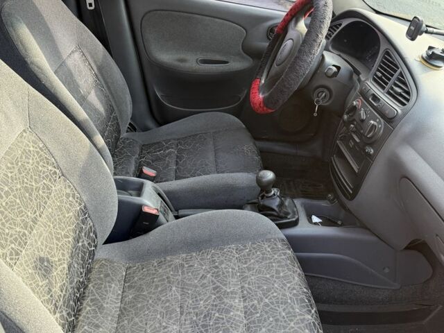 Серый Дэу Сенс, объемом двигателя 1.5 л и пробегом 200 тыс. км за 999 $, фото 6 на Automoto.ua