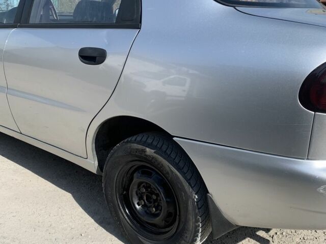 Сірий Деу Сенс, об'ємом двигуна 1.6 л та пробігом 200 тис. км за 1000 $, фото 4 на Automoto.ua