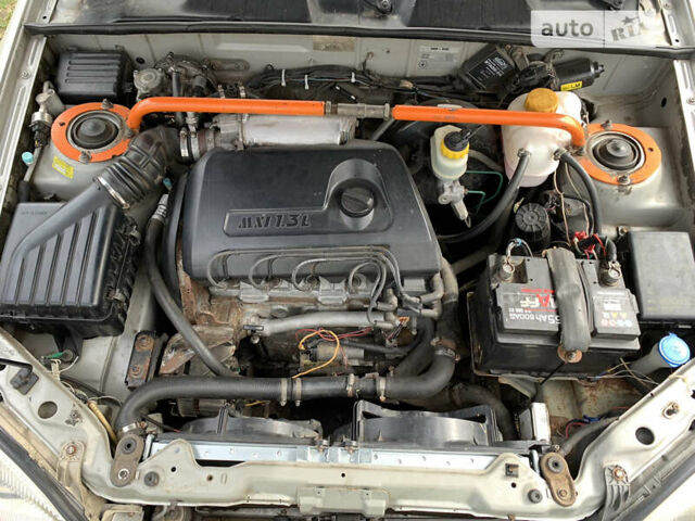 Сірий Деу Сенс, об'ємом двигуна 1.3 л та пробігом 126 тис. км за 2600 $, фото 4 на Automoto.ua