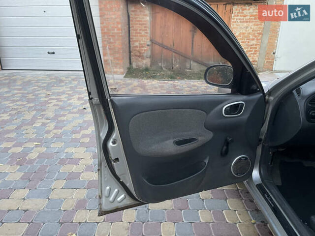 Сірий Деу Сенс, об'ємом двигуна 0 л та пробігом 145 тис. км за 1450 $, фото 4 на Automoto.ua