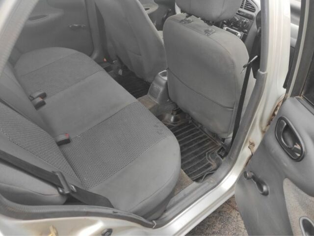 Сірий Деу Сенс, об'ємом двигуна 1.3 л та пробігом 220 тис. км за 1500 $, фото 4 на Automoto.ua