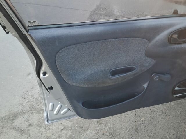 Сірий Деу Сенс, об'ємом двигуна 1.3 л та пробігом 200 тис. км за 1199 $, фото 8 на Automoto.ua