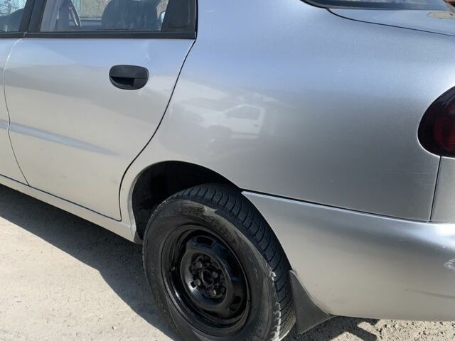 Сірий Деу Сенс, об'ємом двигуна 1.6 л та пробігом 200 тис. км за 1000 $, фото 3 на Automoto.ua