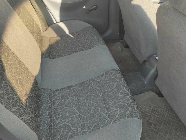 Сірий Деу Сенс, об'ємом двигуна 1.3 л та пробігом 188 тис. км за 1700 $, фото 5 на Automoto.ua