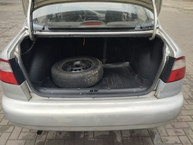 Серый Дэу Сенс, объемом двигателя 1.3 л и пробегом 268 тыс. км за 1400 $, фото 4 на Automoto.ua