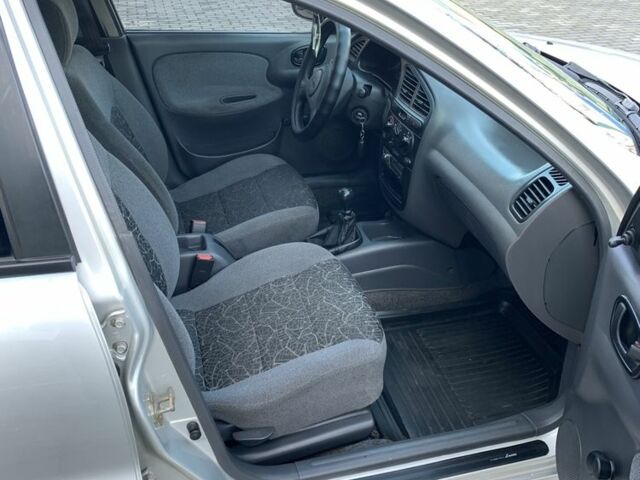 Серый Дэу Сенс, объемом двигателя 1.5 л и пробегом 200 тыс. км за 2700 $, фото 8 на Automoto.ua