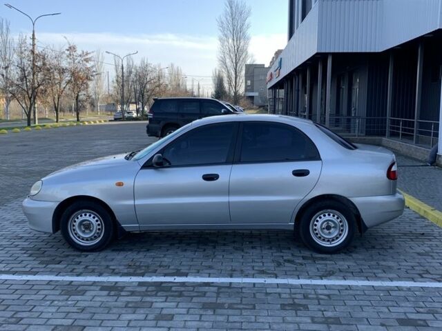 Серый Дэу Сенс, объемом двигателя 1.5 л и пробегом 200 тыс. км за 2700 $, фото 1 на Automoto.ua