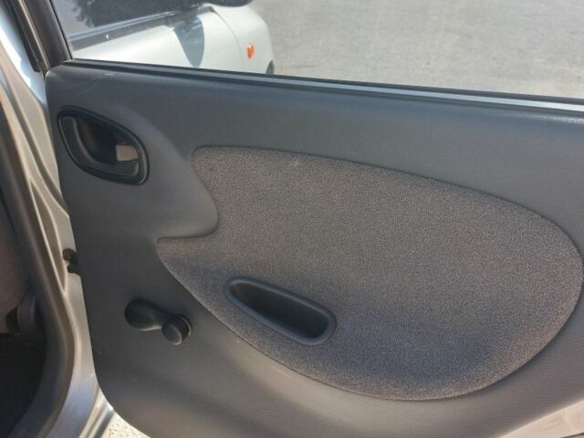 Серый Дэу Сенс, объемом двигателя 1.5 л и пробегом 218 тыс. км за 2550 $, фото 4 на Automoto.ua