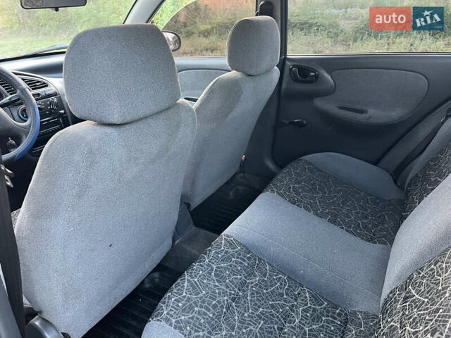 Сірий Деу Сенс, об'ємом двигуна 1.3 л та пробігом 250 тис. км за 1900 $, фото 6 на Automoto.ua