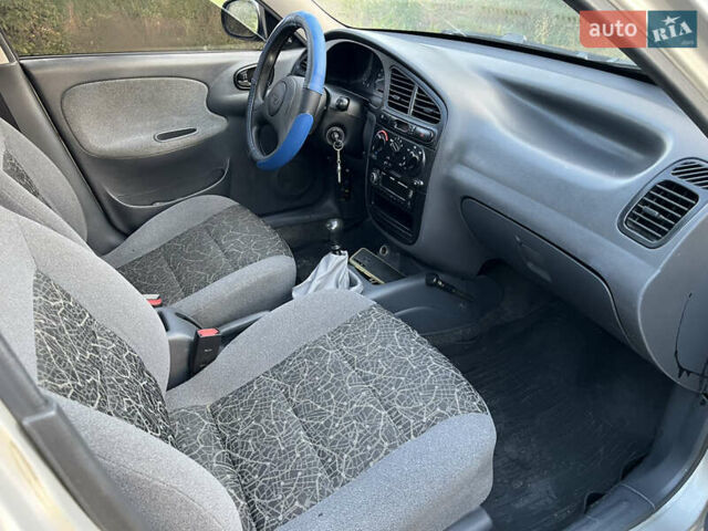 Сірий Деу Сенс, об'ємом двигуна 1.3 л та пробігом 250 тис. км за 1900 $, фото 5 на Automoto.ua