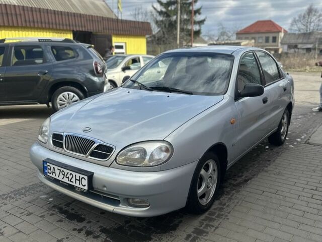 Сірий Деу Сенс, об'ємом двигуна 1.6 л та пробігом 250 тис. км за 3050 $, фото 1 на Automoto.ua