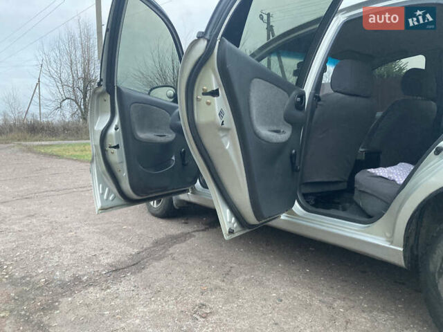 Сірий Деу Сенс, об'ємом двигуна 1.3 л та пробігом 300 тис. км за 1999 $, фото 13 на Automoto.ua